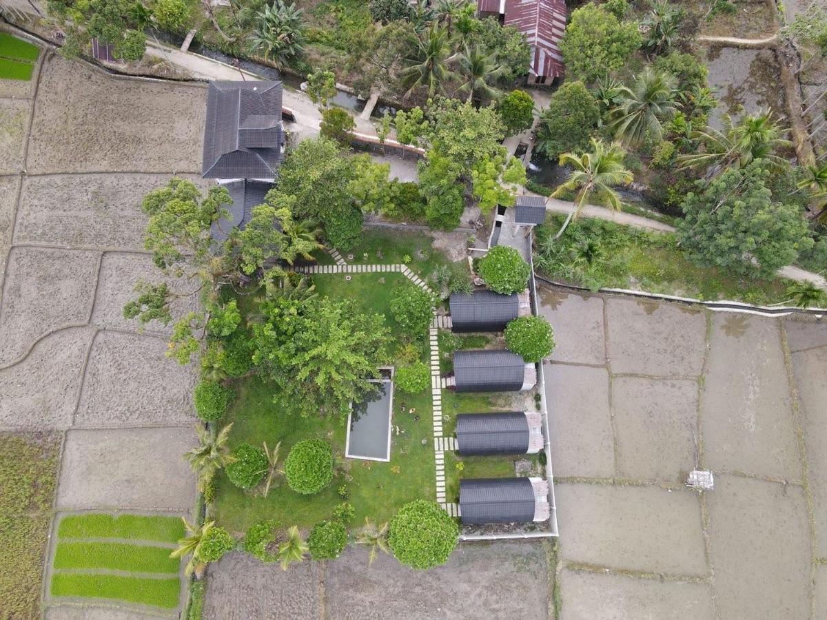 Gino'S Place - Guest House & Jungle Trekking Bukit Lawang Esterno foto