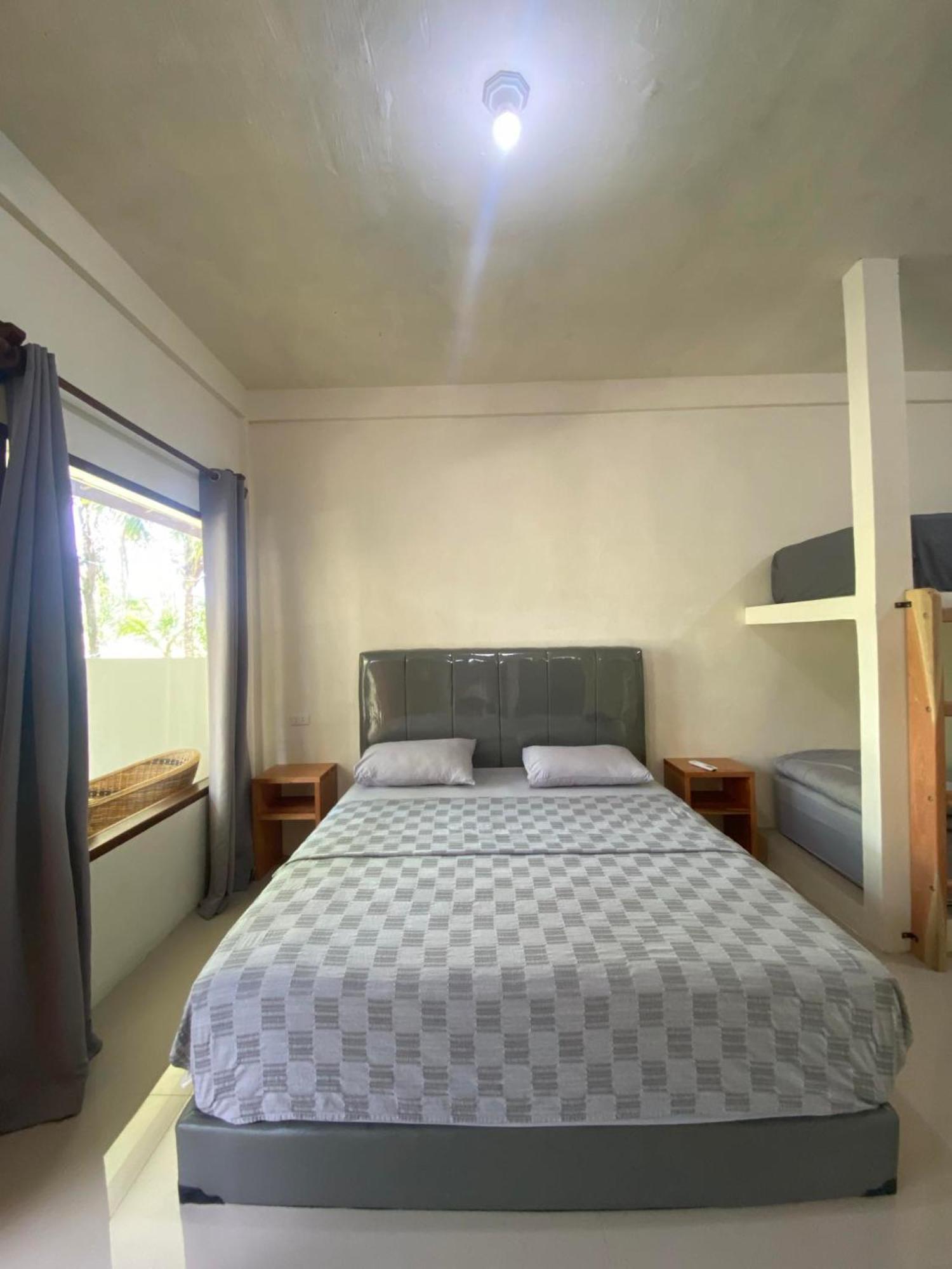Gino'S Place - Guest House & Jungle Trekking Bukit Lawang Esterno foto